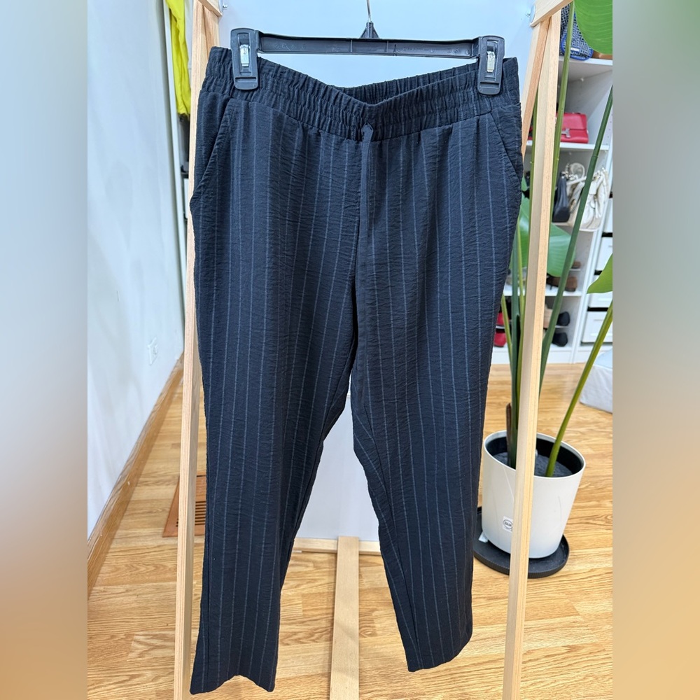 NYC Women’s Charcoal Pinstripe Pants